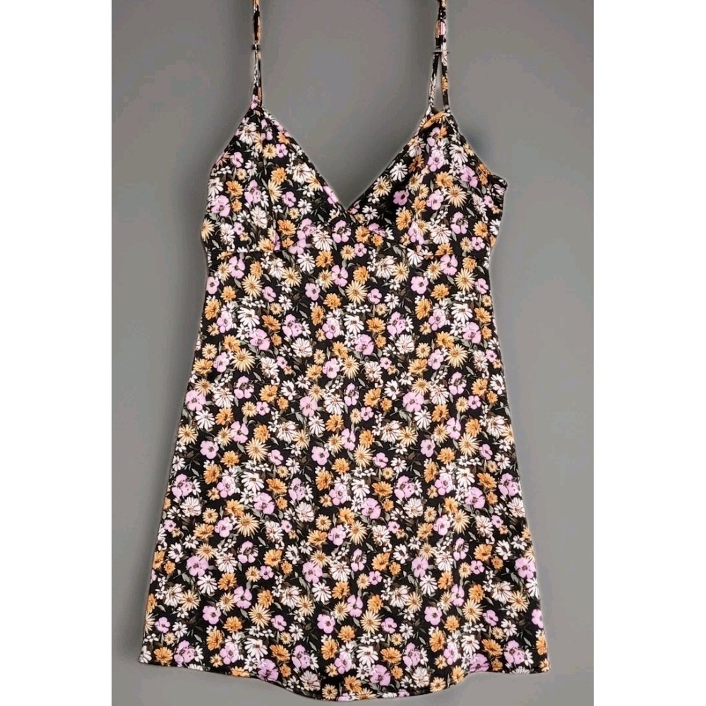 Forever 21 Mini Slip Dress/Cami Dress Black Satin Vibrant Daisy Print V-Neck SM